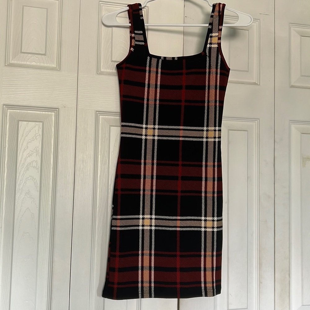 SMALL BLACK/RED BODYCON